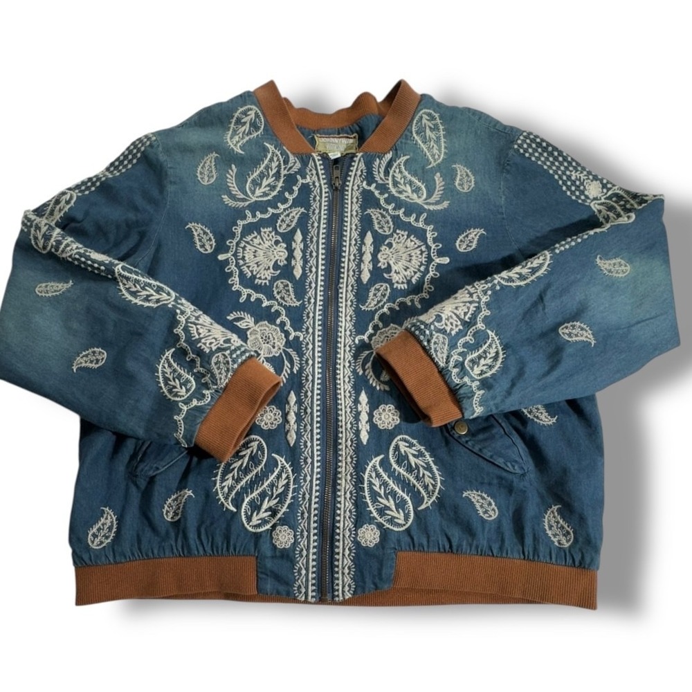 Johnny Was Workshop Blue Denim Embroidered Cotton Bomber Jacket  Womens Large